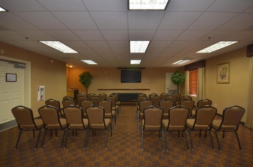 Holiday Inn Express Las Vegas-Nellis image 10