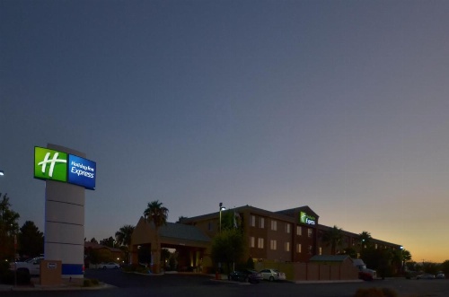Holiday Inn Express Las Vegas-Nellis image 13