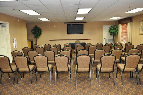 Holiday Inn Express Las Vegas-Nellis image 21